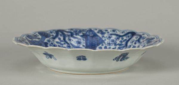 Dish with Scalloped Rim and Sea Life Motif