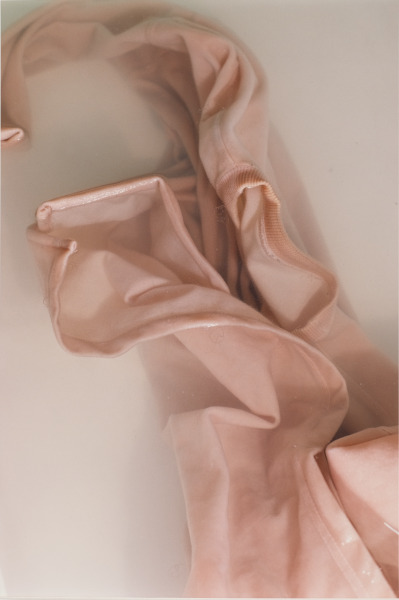 FALTENWURF (SUBMERGED)