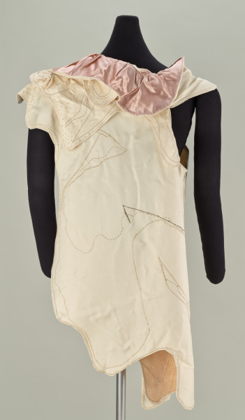 UNTITLED (EMBROIDERED PARTY ENSEMBLE FOR LESLIE KING HAMMOND)