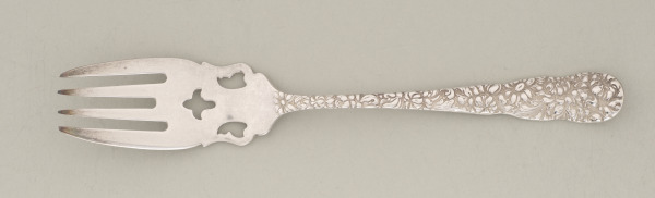 “Chrysanthemum” Fish Fork