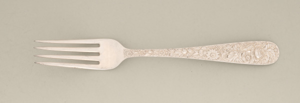 "REPOUSSE" DINNER FORK