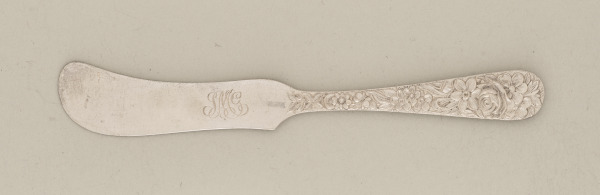 “Repousse” Butter Spreader
