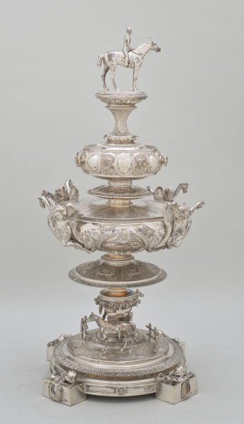 "WOODLAWN VASE" TROPHY