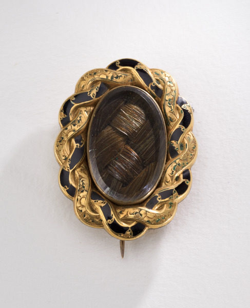 Mourning Brooch