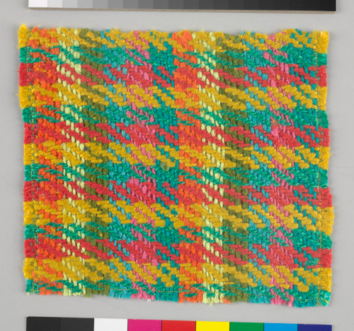 Weaving Sample # 2387