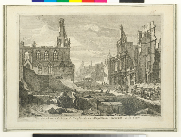 VÜE DES RUINES DE LA RUE DE L'EGLISE DE LA MAGDELAINE MONTANT À LA COURT