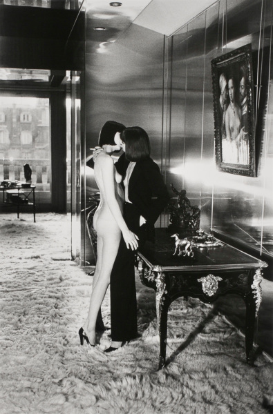 MANNEQUINS, QUAI D'ORSAY, PARIS