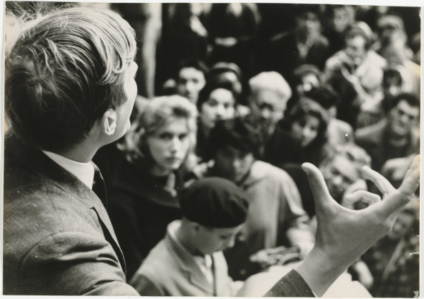 THE POET YEVTUSHENKO RECITING