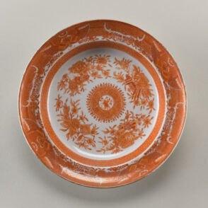 Bowl Decorated with Fitzhugh Pattern