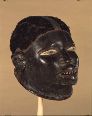 Female Mask (Lipiko)