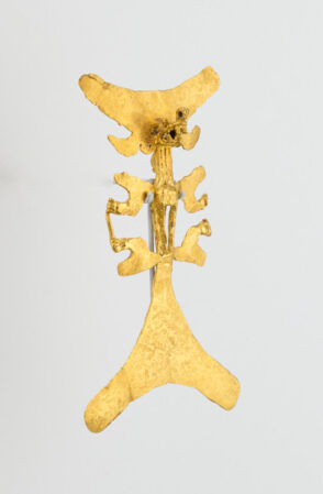 Zoomorphic pendant