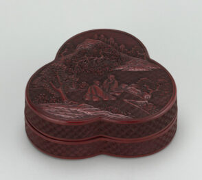 Box Decorated with Two Seated Scholars Conversing