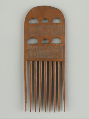 Comb