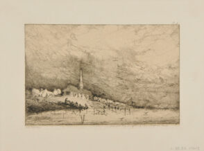 Village avec église au bord de la mer