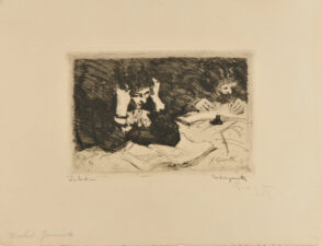 Deux femmes dont l’une lit et l’autre écrit